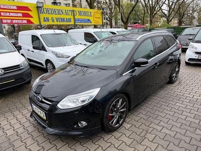 Second-hand Ford Focus Titanium 150 CP (110 kW) 2013 Negru Berlinǎ