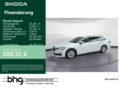 Usata Skoda Superb Essence 150 CV (110 kW) 2025 Bianco Station wagon