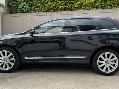 Gebraucht Volvo XC60 215 PS (158 kW) 2014 Schwarz SUV