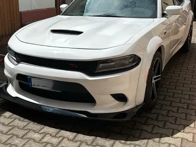 Używany Dodge Charger 372 KM (273 kW) 2020 Biały Sedan/Limuzyna
