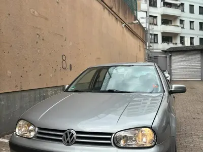 Gebraucht VW Golf IV 101 PS (74 kW) 2002 Grau Limousine