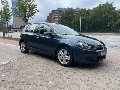Gebraucht VW Golf VI Comfortline 122 PS (89 kW) 2009 Blau Limousine