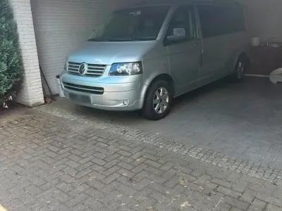 Gebraucht VW T5 131 PS (96 kW) 2004 Silber Van