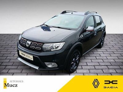 Gebraucht Dacia Sandero Celebration 90 PS (66 kW) 2018 Grau Kleinwagen