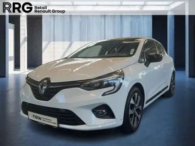 Gebraucht Renault Clio V Evolution 91 PS (66 kW) 2023 Weiß Limousine