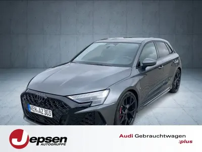 Gebraucht Audi RS3 Sport 400 PS (294 kW) 2026 Grau Limousine