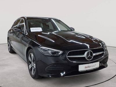 Obsidianschwarz metallic Gebraucht 2022 Mercedes C200 Avantgarde Kombi | 24.990 € (Guter Preis)