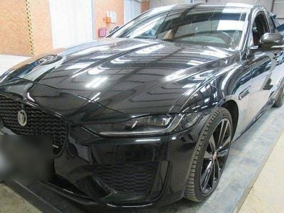 Usata Jaguar XE R-Dynamic 300 CV (220 kW) 2022 Nero Berlina
