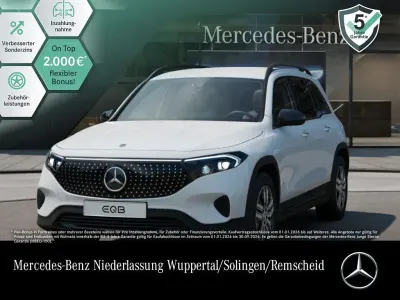Gebraucht Mercedes EQB250+ Night 139 kW (190 PS) 2025 Weiß SUV