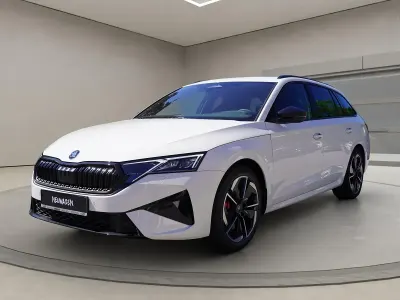 Neu Skoda Octavia RS 265 PS (194 kW) 2026 Candy white Kombi