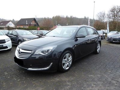 Gebraucht Opel Insignia Edition 140 PS (102 kW) 2014 Schwarz Kombi