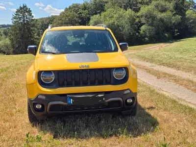 Gebraucht Jeep Renegade Trailhawk 241 PS (177 kW) 2024 Gelb SUV