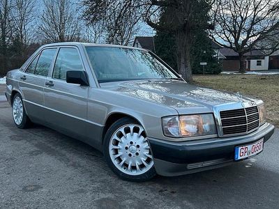 Gebraucht Mercedes 190 118 PS (86 kW) 1989 Beige Limousine