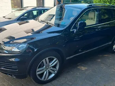 Gebraucht VW Touareg 245 PS (180 kW) 2014 Schwarz SUV