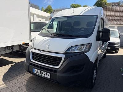 Second-hand Peugeot Boxer 140 CP (102 kW) 2020 Alb Van