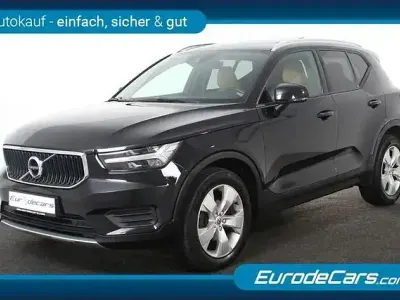 Używany Volvo XC40 Momentum 150 KM (110 kW) 2019 Czarny SUV