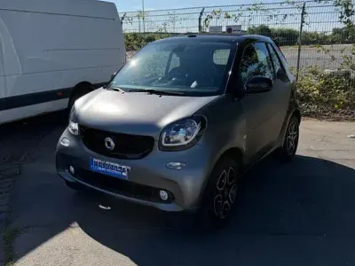 Gebraucht Smart ForTwo Cabrio Prime 90 PS (66 kW) 2019 Schwarz Cabrio