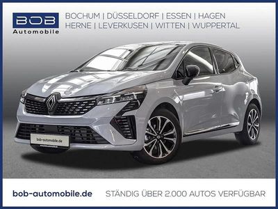 Grau Gebraucht 2025 Renault Clio V Techno Limousine | 17.887 € (Fairer Preis)