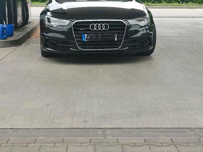 Braun Gebraucht 2014 Audi A6 S-Line Kombi | 19.222 € (Teuer)