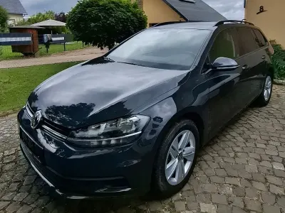 Gebraucht VW Golf VII Trendline 116 PS (85 kW) 2017 Grau Kombi