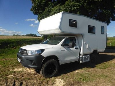 Weiß Gebraucht 2021 Toyota HiLux Abholung | 98.000 €