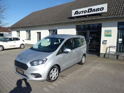 Gebraucht Ford Tourneo Courier Trend 101 PS (74 kW) 2019 Silber Van / Kleinbus