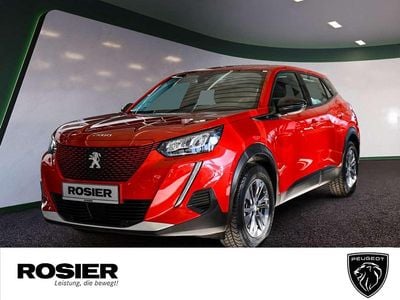 Usata Peugeot e-2008 Active 100 kW (136 CV) 2022 Rosso SUV