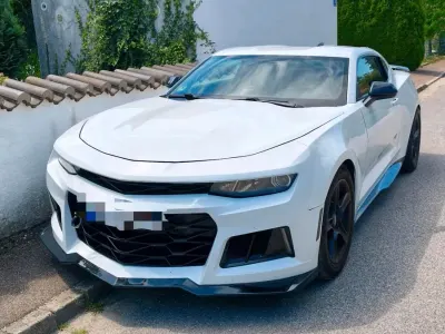 Gebraucht Chevrolet Camaro 390 PS (286 kW) 2016 Weiß Coupé