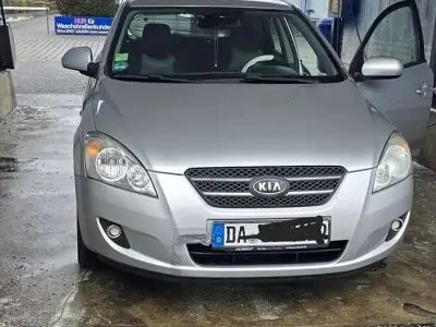 Gebraucht Kia Ceed EX 126 PS (92 kW) 2009 Grau Kleinwagen