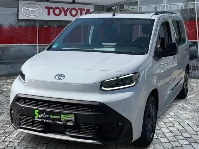 Gebraucht Toyota Proace Verso City 130 PS (95 kW) 2024 Weiß Kombi