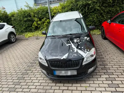 Gebraucht Skoda Roomster 105 PS (77 kW) 2011 Schwarz Van / Kleinbus