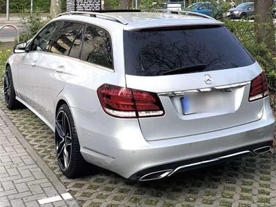 Mercedes E220