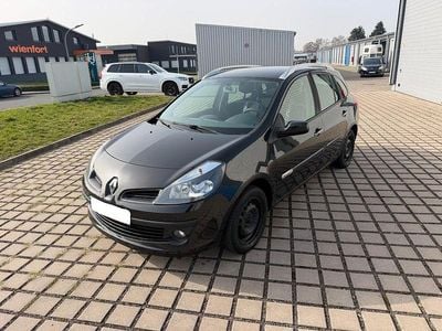 Begagnad Renault Clio II Rip Curl 101 HK (74 kW) 2009 Svart Sedan