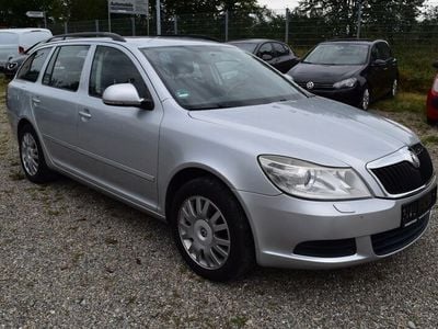 Silber Gebraucht 2009 Skoda Octavia Ambiente Kombi | 2.500 € (Fairer Preis)