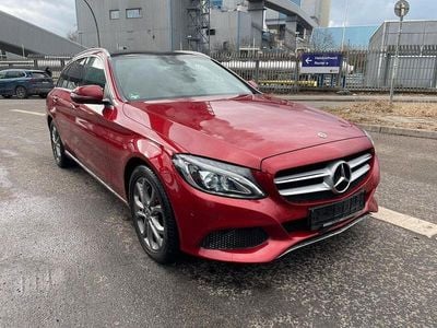 Gebraucht Mercedes C250 Avantgarde 211 PS (155 kW) 2016 Rot Limousine
