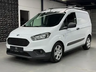 Gebraucht Ford Transit 101 PS (74 kW) 2022 Weiß Van / Kleinbus