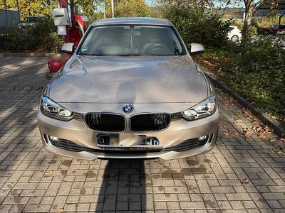 Gebraucht BMW 316 136 PS (100 kW) 2012 Gold Limousine