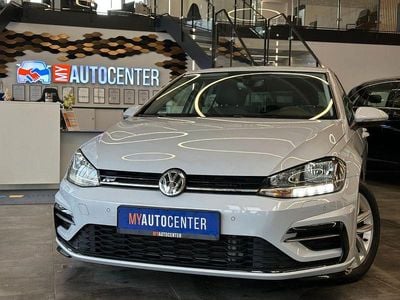 Silber Gebraucht 2017 VW Golf VII Comfortline Limousine | 13.990 € (Etwas zu teuer)