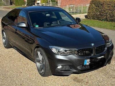 Grau Gebraucht 2013 BMW 320 Gran Turismo Shadowline Limousine | 12.400 € (Guter Preis)