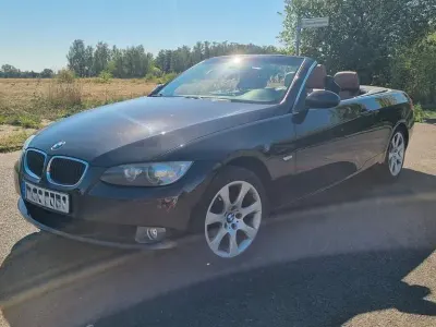 Gebraucht BMW 320 Cabriolet 170 PS (125 kW) 2009 Schwarz Cabrio