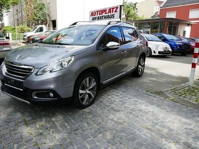 Gebraucht Peugeot 2008 Allure 131 PS (96 kW) 2015 Gris artense SUV