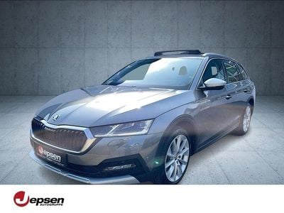 Gebraucht Skoda Octavia 200 PS (147 kW) 2022 Graphitegrau metallic Kombi