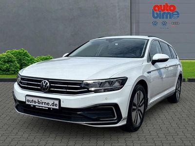 Gebraucht VW Passat GTE 218 PS (160 kW) 2021 Pure white Kombi
