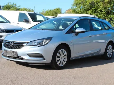 Gebraucht Opel Astra Edition 150 PS (110 kW) 2019 Silber Kombi