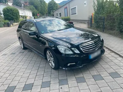 Gebraucht Mercedes E350 265 PS (194 kW) 2010 Schwarz Kombi