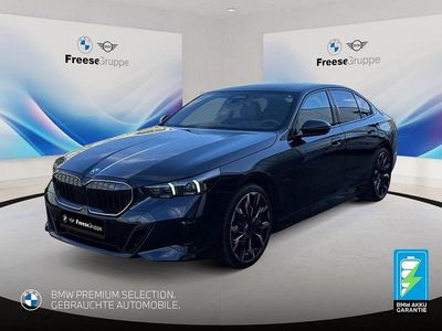 Gebraucht BMW 550e M Sport 489 PS (359 kW) 2025 Schwarz Limousine