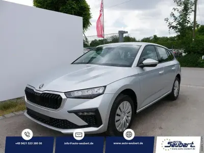 Neu Skoda Scala Selection 116 PS (85 kW) 2025 Brillantsilber metallic Kleinwagen