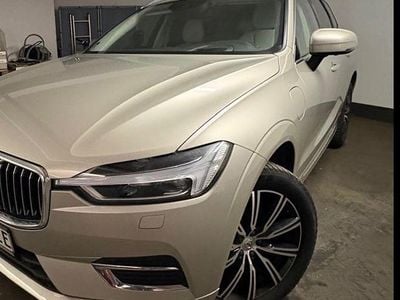Gebraucht Volvo XC60 Inscription 392 PS (288 kW) 2020 Gold SUV