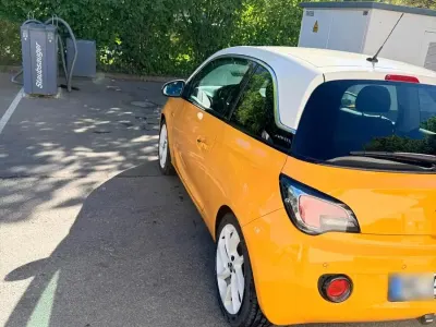 Second-hand Opel Adam 90 CP (66 kW) 2016 Portocaliu Hatchback