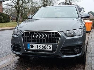 Gebraucht Audi Q3 140 PS (102 kW) 2013 Grau SUV